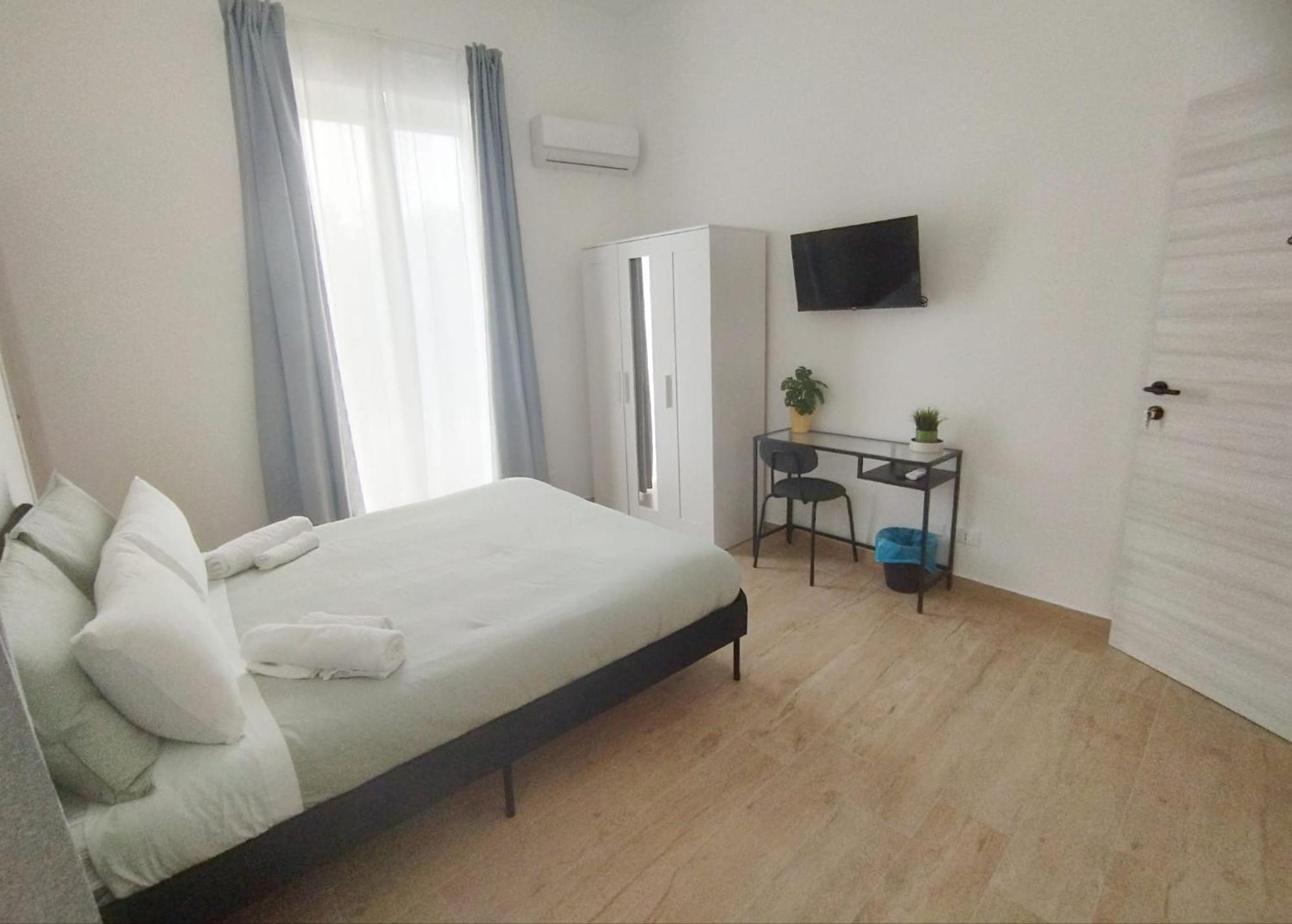 Basile Guest house *